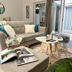 Hermosa Casa Estilo Nórdico En Tranquilo Barrio Céntrico Сasa de vacaciones